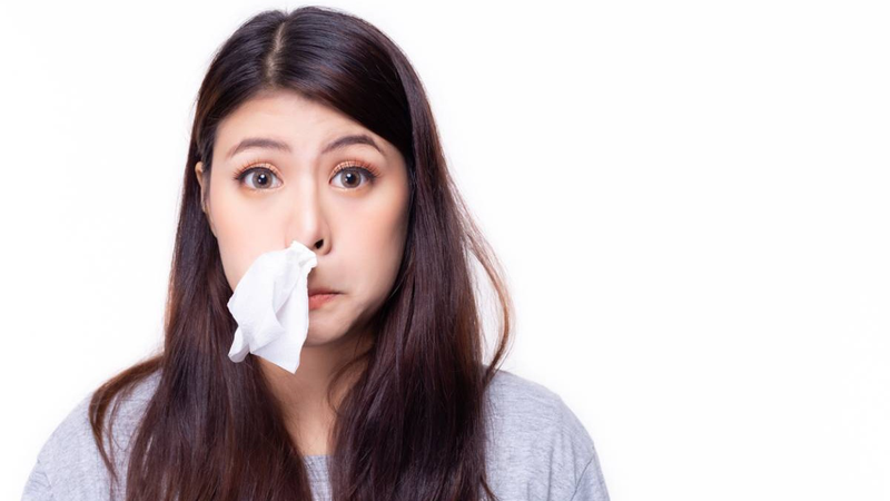 Sổ mũi kéo dài tạo môi trường ẩm ướt dễ phát triển vi khuẩn, vi trùng